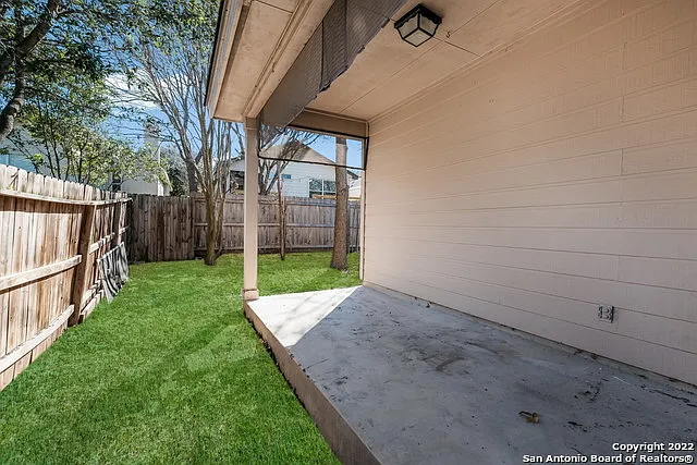 9014 Gill Brg — Photo 30