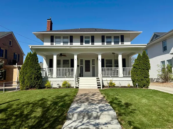 911 N Saint Joseph Ave, Hastings, NE 68901