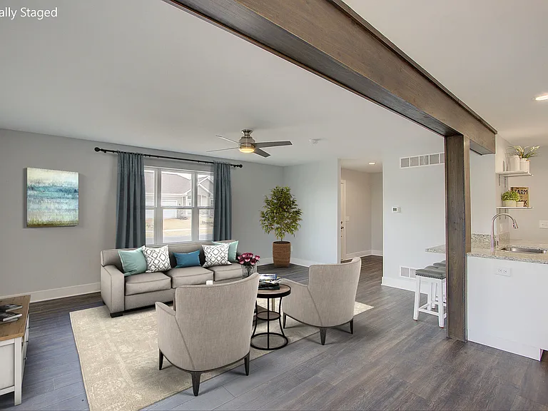 2699 Hazelnut Trl — Photo 2