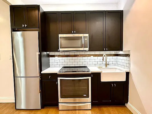 Rented by JCS Realty Group LLC | media 2