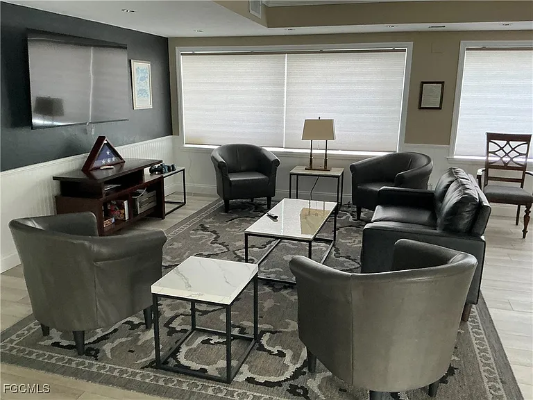 2885 Palm Beach Blvd #408 — Photo 28