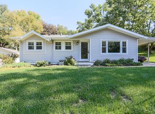 19154 Cathy Ln, Council Bluffs, IA 51503