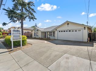 10411 N Stelling Rd, Cupertino, CA 95014