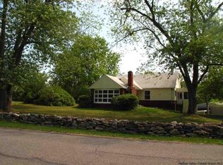 270 Perkinsville Rd, Lloyd, NY 12528