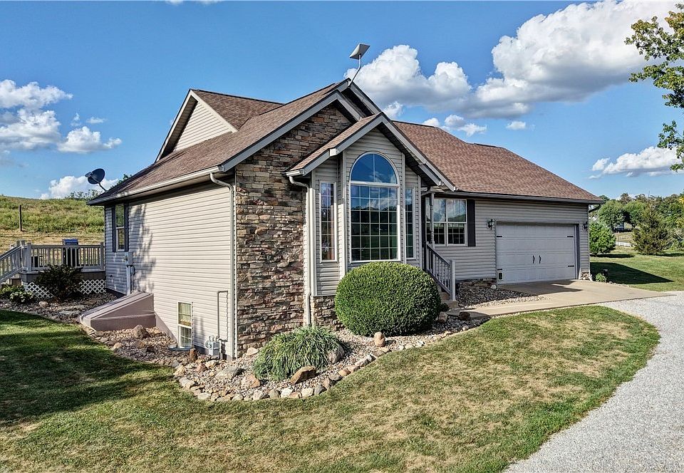 1st image of 2817 Township Road 406