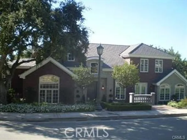 718 Sunny Grove Ln, Glendora, CA 91741