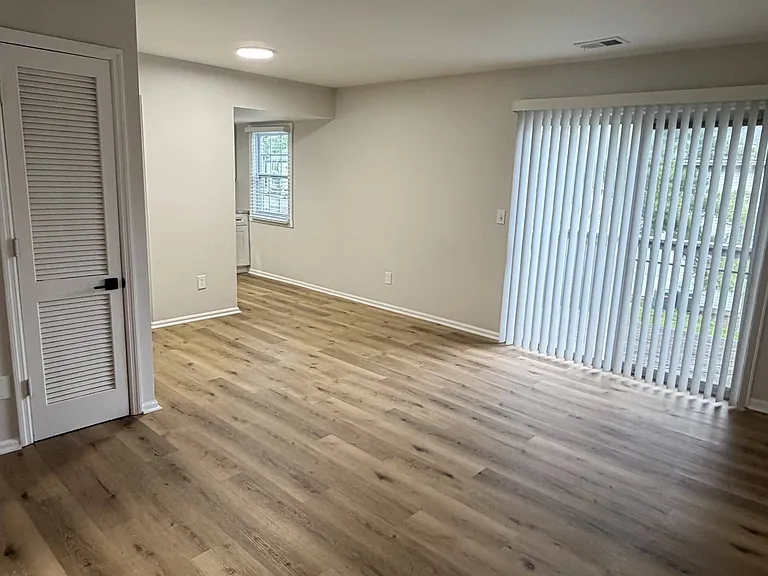 The Vale at Walnut Creek — Photo 4
