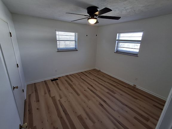 5th image of 838 Jarnigan Ave #838
