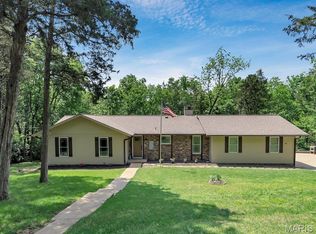 2504 Holtgrewe Rd, Washington, MO 63090