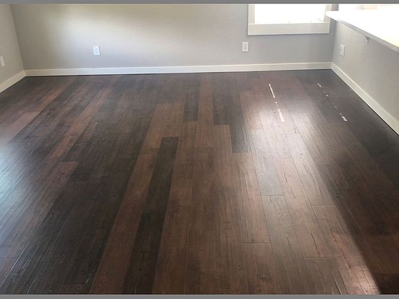 3rd image of 8718 8th Pl NE