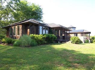 92 White Pond Rd, South Kingstown, RI 02879