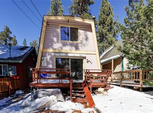 447 W Aeroplane Blvd, Big Bear City, CA 92314