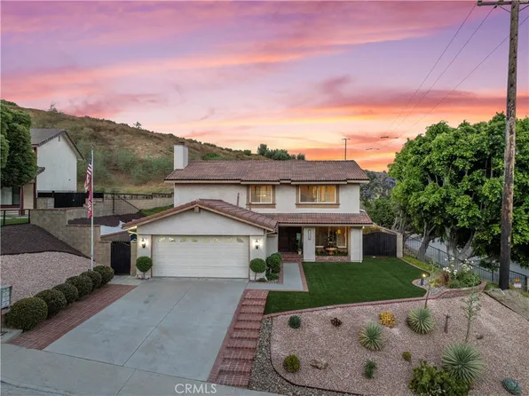 15860 Yarnell St, Sylmar, CA 91342