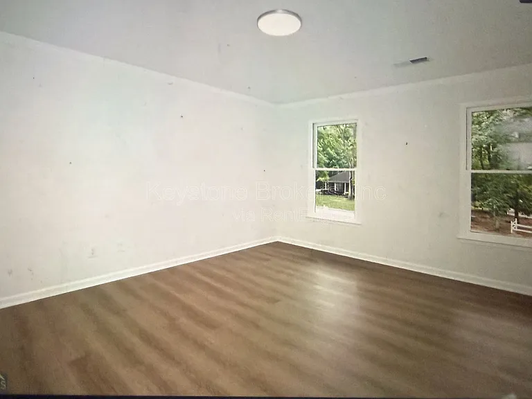 401 Vardon Way — Photo 9