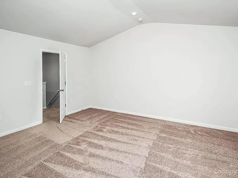2330 Transatlantic Ave — Photo 3