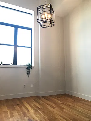 Rented by City Vista Inc | media 7