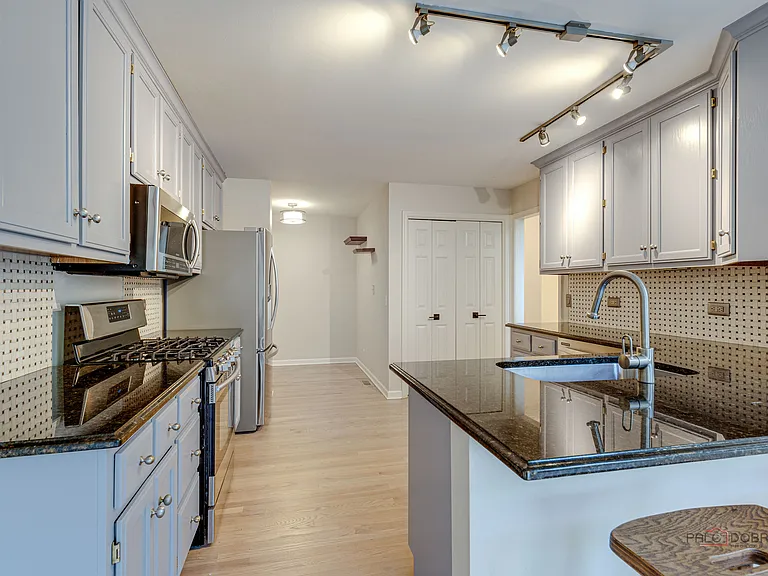 4405 Middleton Pl — Photo 15