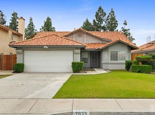 7625 Canyon Clover Dr, Bakersfield, CA 93313