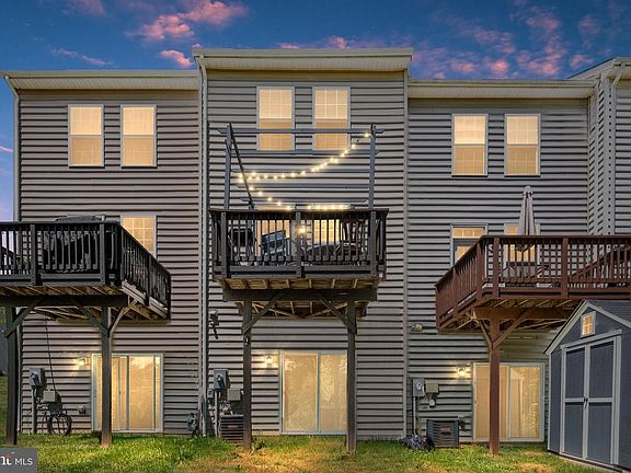 2nd image of 143 Streamview Dr