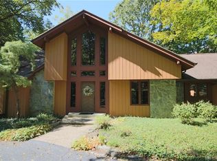 4051 Ridgeway Rd, Dayton, OH 45429