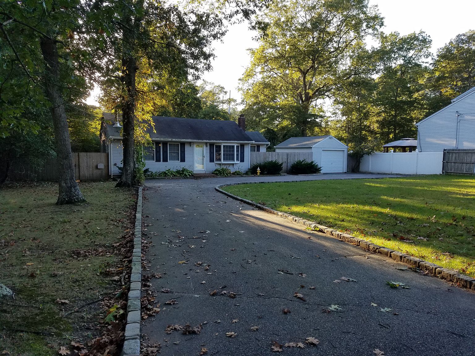 499 Revilo Ave, Shirley, NY 11967 Zillow