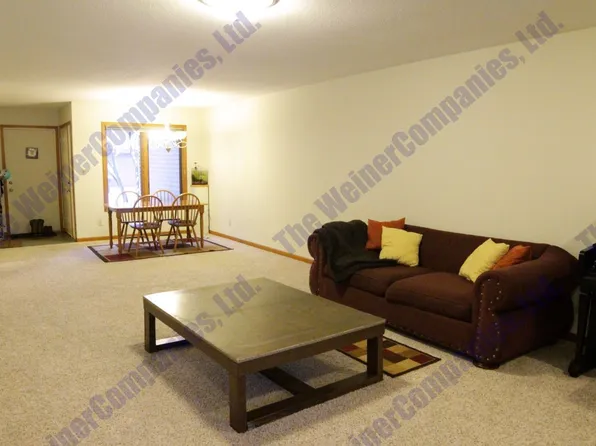 1804B Glenwood Oaks Ct, Urbana, IL 61801