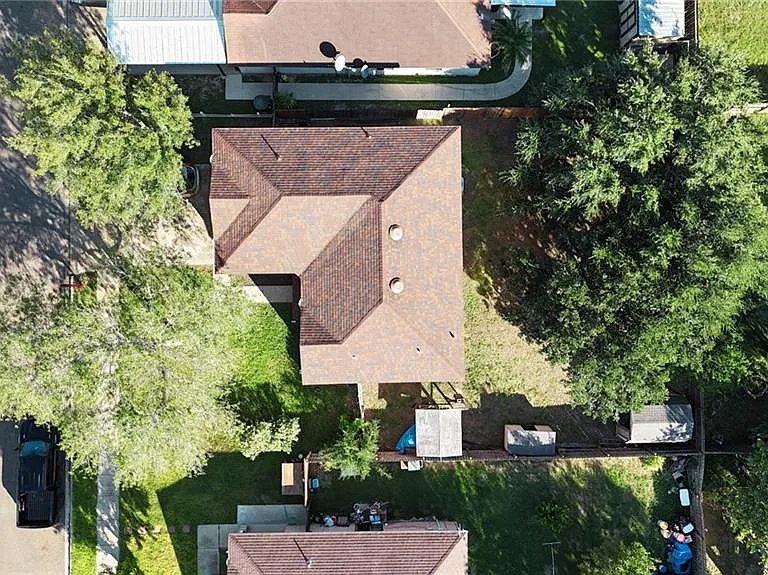 209 San Ignacio Ave — Photo 19