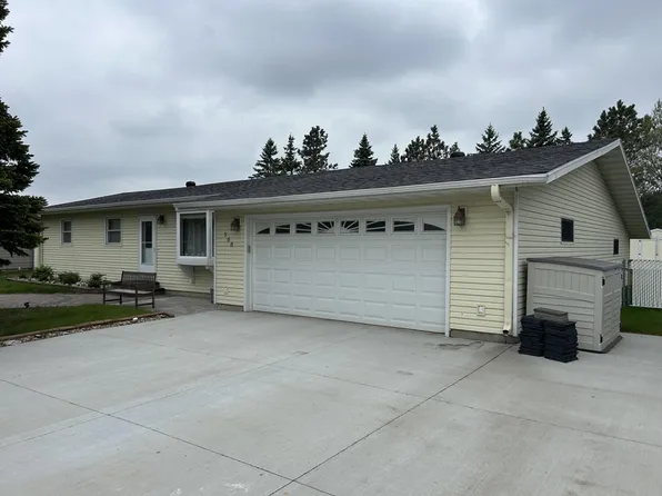 108 Lind Blvd, Harwood, ND 58042