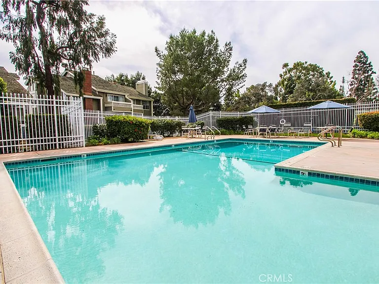 431 Cranston Ct #101 — Photo 31