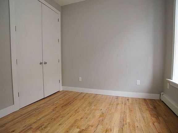 5th image of 216 E 175th St APT 2R