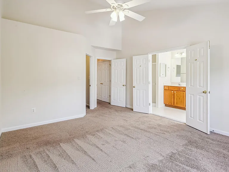 13404 Fountain Club Dr — Photo 9