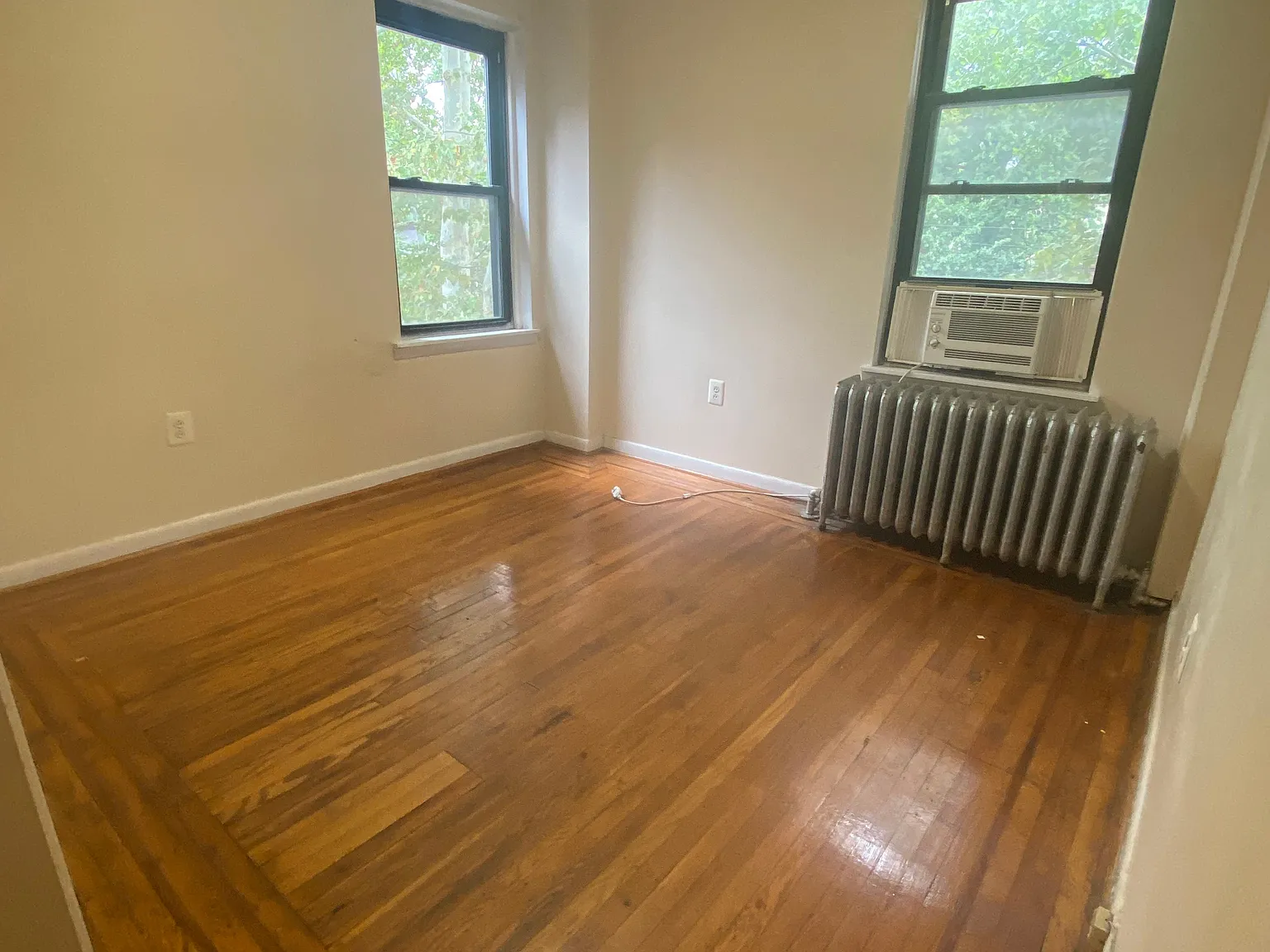 4204 Baltimore Ave — Photo 4