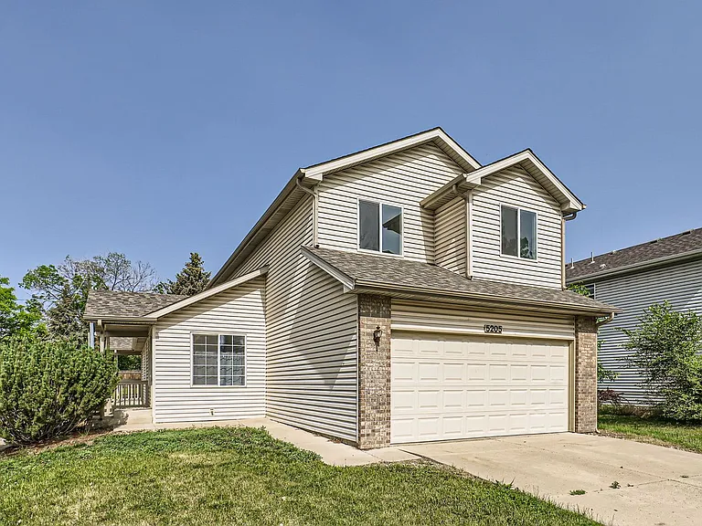 5205 Dudley St — Photo 3
