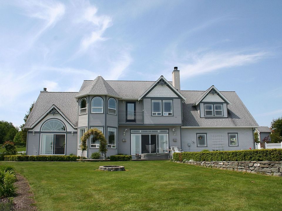Beautiful home on one acre of amazing view property