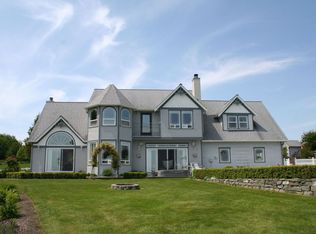 2715 Douglas Rd, Ferndale, WA 98248