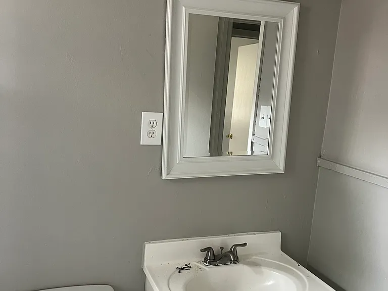 2251 Stovall Ave — Photo 11