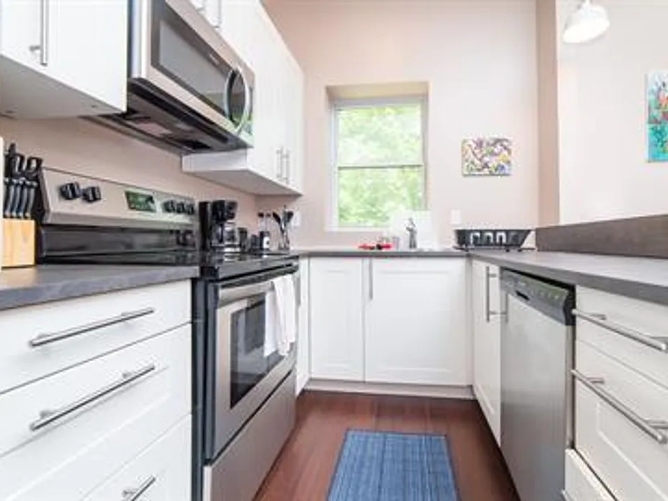 1207 Allegheny Ave