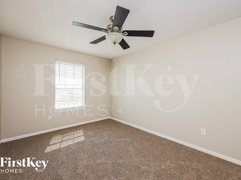 11411 Garden Fls — Photo 12
