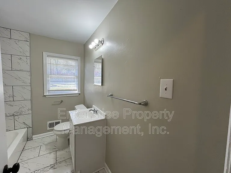 1699 Frayser Blvd — Photo 8