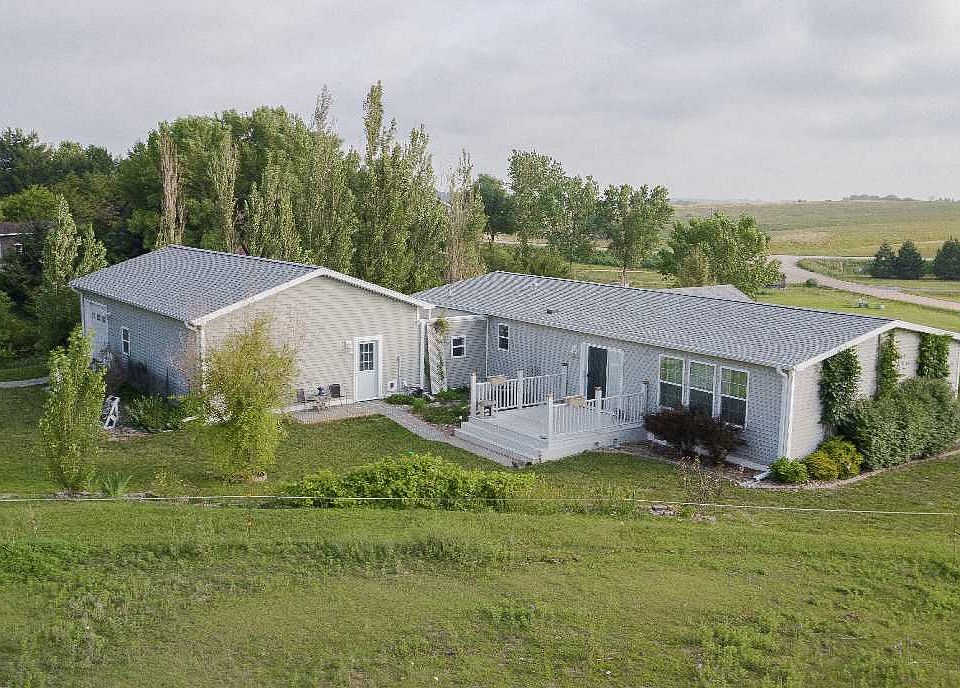 1st image of 6830 58th Ave