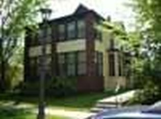 658 Hague Ave, Saint Paul, MN 55104