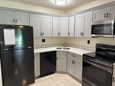 121 Cluff Crossing #8, Salem, NH, 03079