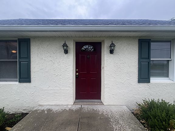 3rd image of 339 Maple St #335