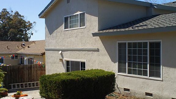 2nd image of 2186 Lacey Dr
