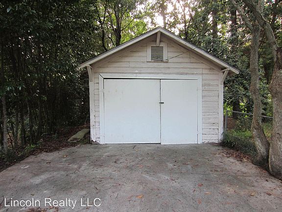 4th image of 1623 Beauford Pl