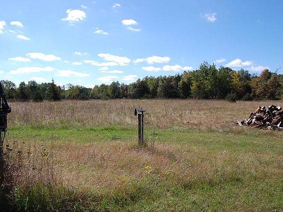 5th image of 237 Avenue NW