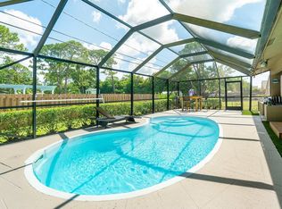 7585 Cocoanut Dr, Lake Worth, FL 33467