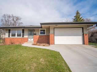 5422 Mulberry Dr, Greendale, WI 53129