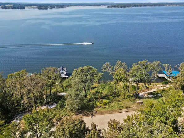 143 Lake Bluff Dr, Bullard, TX 75757