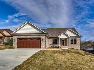 203 Oonoga Way, Loudon, TN 37774